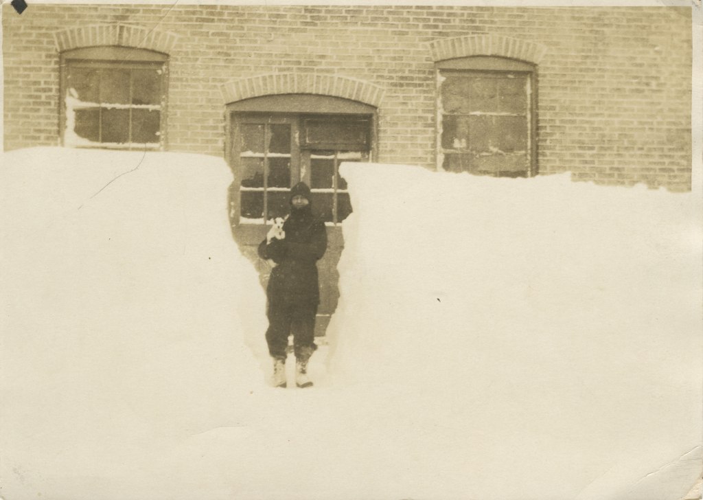 Terens Building Snow Storm&nbsp;Scenes