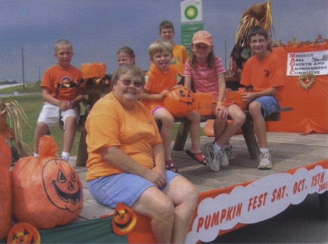Mishicot Pumpkinfest Float —&nbsp;2005